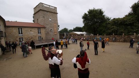 Actos en el Pazo de Goins con motivo del Da das Letras Galegas