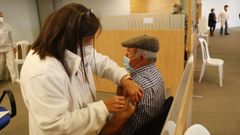 Este s�bado est�n citadas 3.500 personas para recibir una nueva dosis de vacuna en Pontevedra