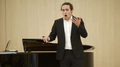 El bar�tono-bajo Alejandro Bali�as.