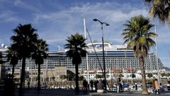 Imagen de archivo del Regal Princess en el puerto de Vigo en una visita anterior