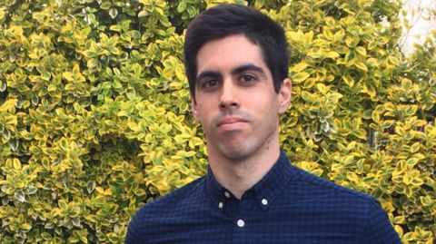 Samuel González nació en Vigo y vive desde hace cinco años en Polonia. Él estudiará en Cambridge el próximo curso gracias a la beca de la Fundación Barrie
