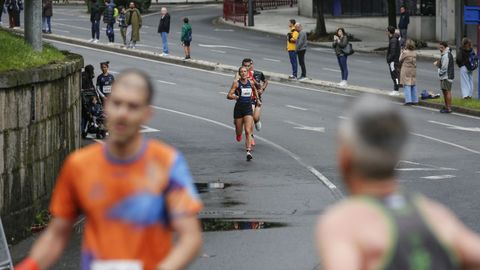 Carrera solidaria de la Polic�a Nacional en Ourense