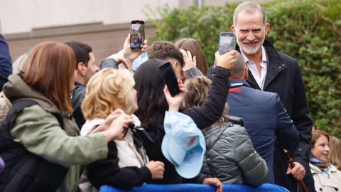 Los Reyes, la princesa Leonor y la Infanta Sof�a durante el acto de entrega del premio al ?Pueblo Ejemplar de Asturias 2025, a 25 de octubre de 2025, en Valdesoto, Sieto, Asturias (Espa�a). El Premio al Pueblo Ejemplar de Asturias 2025 ha sido concedido a la parroquia de Valdesoto, que pertenece al concejo asturiano de Siero