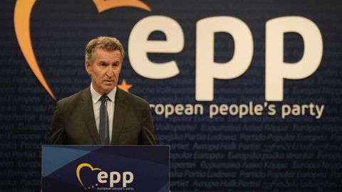 El l�der del PP, Alberto N��ez Feijoo, durante su viaje a Bruselas.