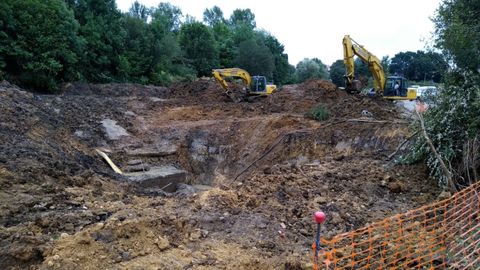 Avería en la red de abastecimiento de agua en Llanera