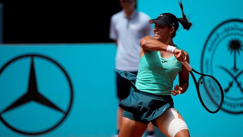 El buen desempe�o de J�ssica Bouzas en los dos primeros sets no le bastaron para doblegar este mi�rcoles a Diana Shnaider en la tierra batida del Mutua Madrid Open.