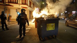 Disturbios tras la manifestaci�n en la Marina