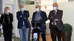 Inauguraci�n de la oficina, situada en la plaza de abastos