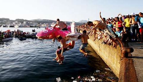 Los pe�eiros quieren que los vecinos puedan disfrutar del d�a grande de las fiestas.