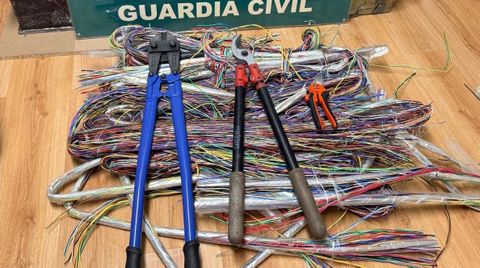 Imagen del material incautado a los detenidos