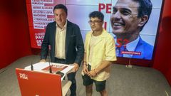 Valent�n Gonz�lez Formoso, junto al l�der de Xuventudes Socialistas, Xurxo Doval.