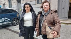 Loli y Tere, hermanas de Jos Luis Faro, al que apualaron hasta la muerte en un hostal de Mondariz.