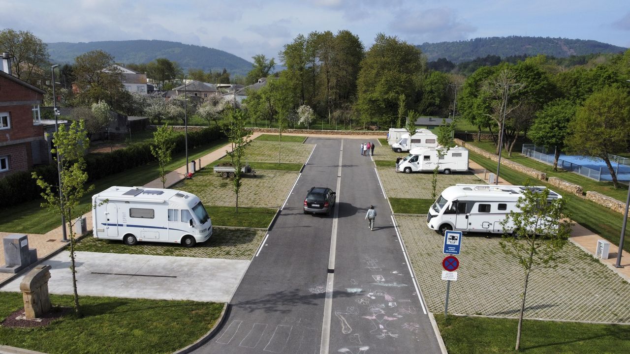 Un área de autocaravanas de Os Ancares, la mejor de Galicia: «Llevo años viajando por Europa y lo confirmo»