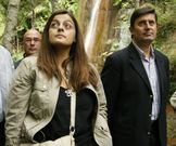 Lola Castro, durante una visita oficial a O Courel del entonces conselleiro Samuel Ju�rez en el 2011. 