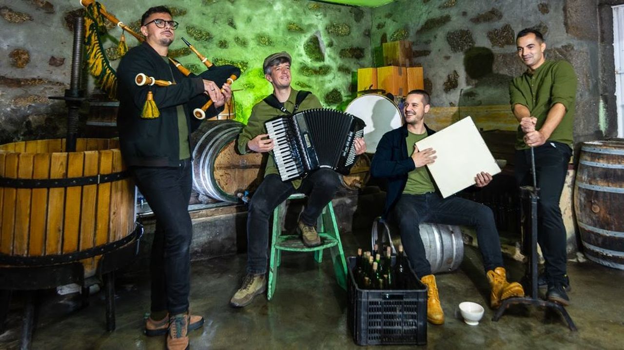 Guía de ocio para el domingo 3: artesanía y coches clásicos clausuran la Mostra de O Corgo