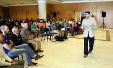 El servicio Vive libre fue presentado en el Puerta del Camino ante numeroso p�blico. 