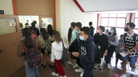 Los ex�mens se desarrollan en cuatro centros: la Polit�cnica Superior (en la imagen), la Polit�cnica de Serantes, Humanidades y Enfermer�a