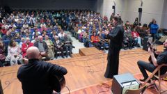 Auditorio del centro sociocultural de Sober durante una actuaci�n de la cantante Mar�a do Ceo