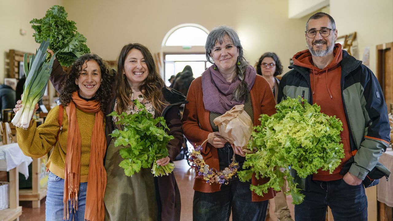 En Allariz sí hay nuevos labregos: «Igual non é o mellor terreo para producir, pero é moi bo para vender»