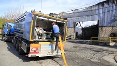 Emerxencias Galegas contin�a actuando en las naves afectadas