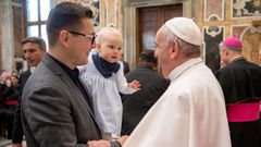 El papa recibi� a miembros de la asociaci�n Yes to Life