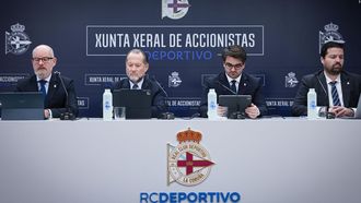 Imagen de la junta general de accionistas del Deportivo, celebrada en febrero.