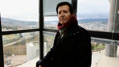 Juan Carlos Rodr�guez Garc�a, jefe de servicio de medicina interna-enfermedades infecciosas, este s�bado en el Hospital Montecelo de Pontevedra