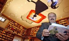 Ram�n Villares, vilalb�s, conserva lembranzas agradables daquel tempo duro de internado.