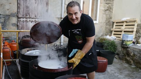 Fiesta del mejillón en O Curro Vello