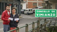 Diego y Alfredo, a medio camino entre los dos municipios. 