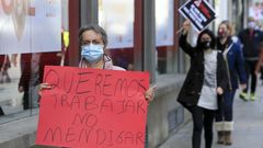 Imagen de la manifestaci�n del pasado s�bado 7 ante el cierre de la hosteler�a dictado por la Xunta