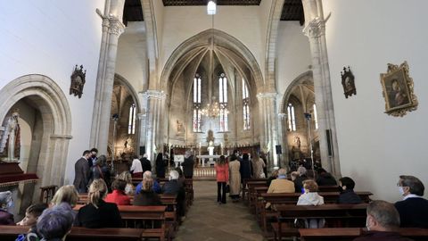 La iglesia luce en cada rincn como si no hubiesen pasado por ella sus 700 aos.