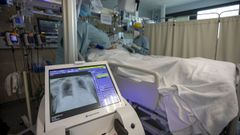 En la uci del Cl�nico permanecen ingresadas cuatro personas