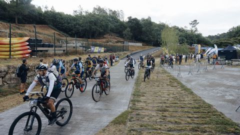 Las mejores imgenes de la salida del Raid Gallaecia.El Hotel Balneario Caldaria Arnoia fue escenario de la partida neutralizada