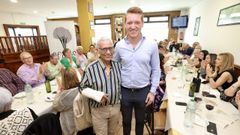 La primera edici�n de la comida solidaria de Afafes, el a�o pasado, fue en el restaurante Faina de Cee.