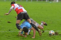 Un lance del �ltimo partido del Ribadeo, ante el Arousa, disputado en el Pepe Barrera. 