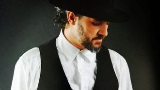 Xabier Iglesias &eacute; un dos investigadores que axudaron a recoller e revivir o baile da carballesa na serra do Courel