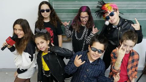 En la ESMU de Cambados la tem�tica como no, es la m�sica