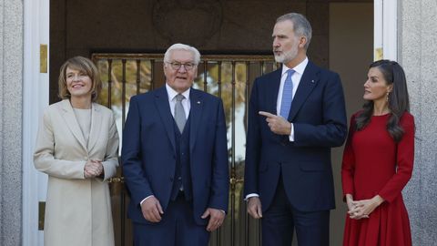 Los monarcas, junto al presidente de Alemania, Frank-Walter Steinmeier, y su mujer.