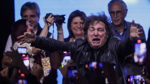 Javier Milei, celebrando el triunfo de su partido en las elecciones de Buenos Aires