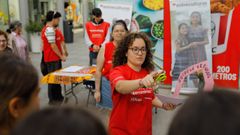Yincana por el D�a de las Personas Refugiadas organizado por Entreculturas en la plaza de Lugo de A Coru�a.