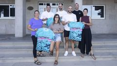 Presentaci�n del club Trotalaxe, con miembros de la junta directiva, en el Concello de Laxe.