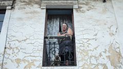 Mar�a Jes�s Arias, vecina de Llaranes, vive justo delante del accidente del autob�s