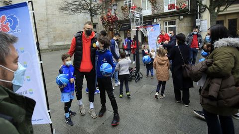 Presentaci�n de la Fundaci�n Breog�n