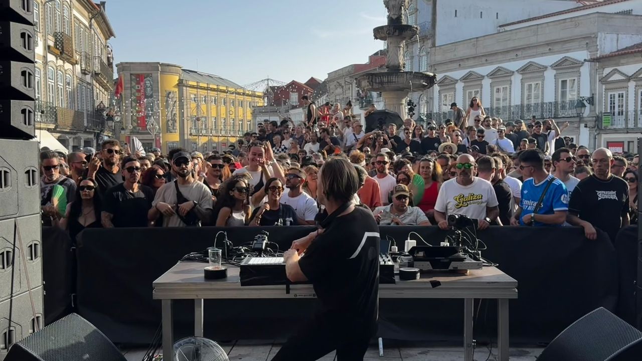 «Ravers» del mundo, uníos: el Neopop de Viana do Castelo cumple 20 años sin perder su esencia contracultural