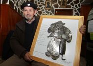 O creador de Tarago�a amosa no restaurante Curoti�a unha colecci�n sobre Valle-Incl�n<span lang= es-es >. </span>