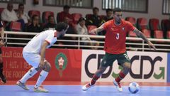 Macedo, durante un partido con la seleccin lusa.