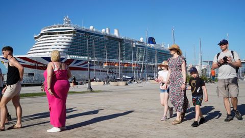 El crucero Arvia