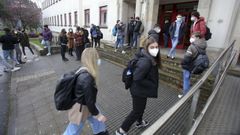 Imagen de archivo de alumnos universitarios en el campus de Esteiro, en Ferrol