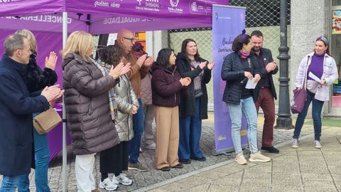 En Barbad�s se ley� un manifiesto con motivo del 8M, en la glorieta da Familia